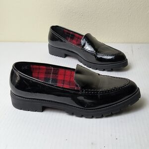 Talbots Black Patent Leather Loafers with Red Lining